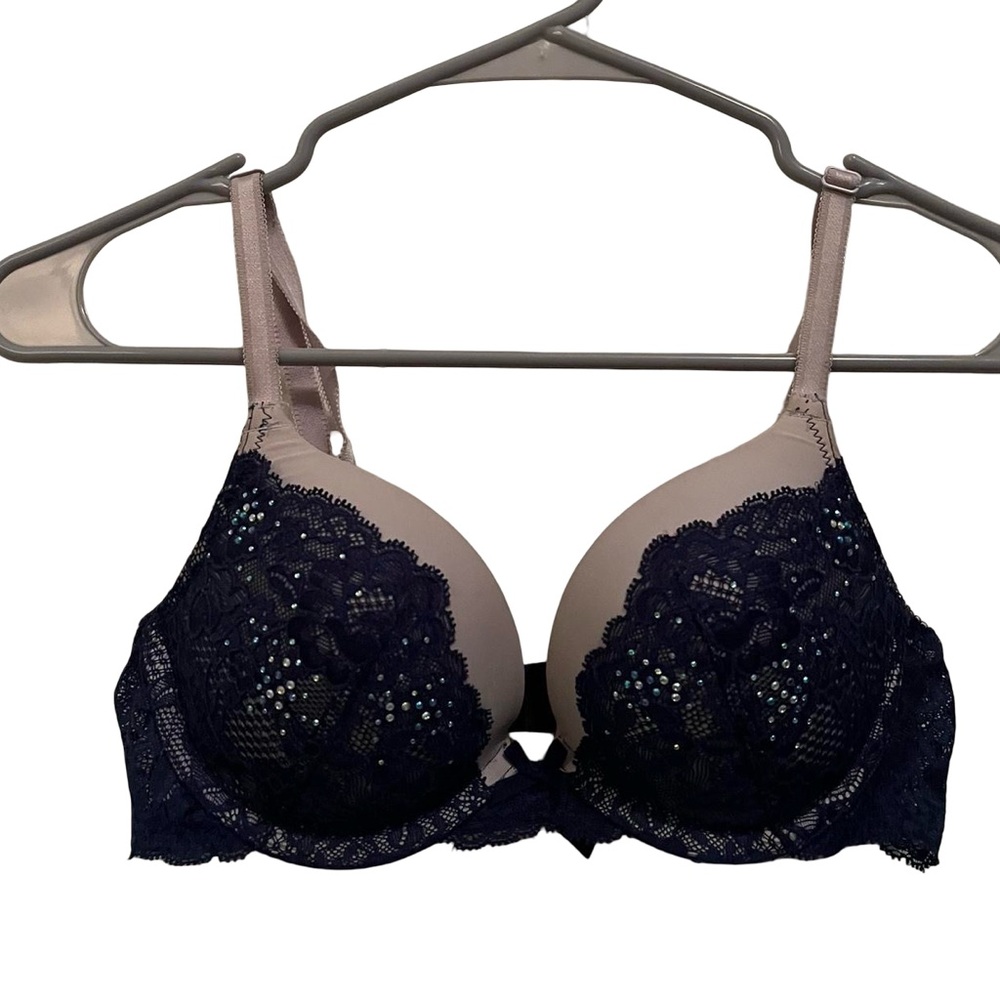 Victoria’s Secret dream angels push up bra